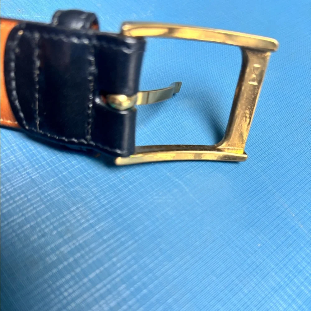 Mens Cortina Hand Polished Leather Large 40 with Gold Buckle